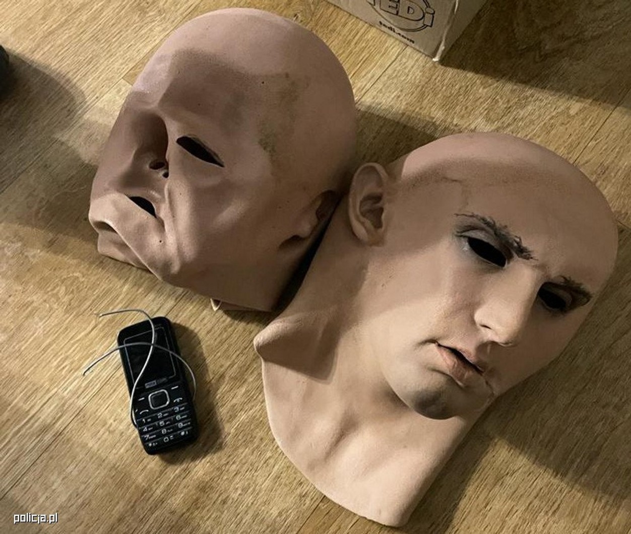 Maski, których używał paser