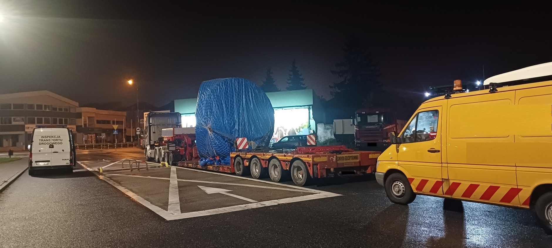 Zestaw zatrzymany do kontroli przez ITD