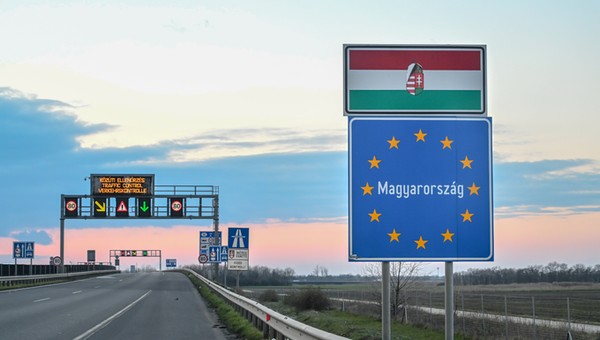 Na węgierskich autostradach łatwo o kosztowny błąd. Polacy często go popełniają