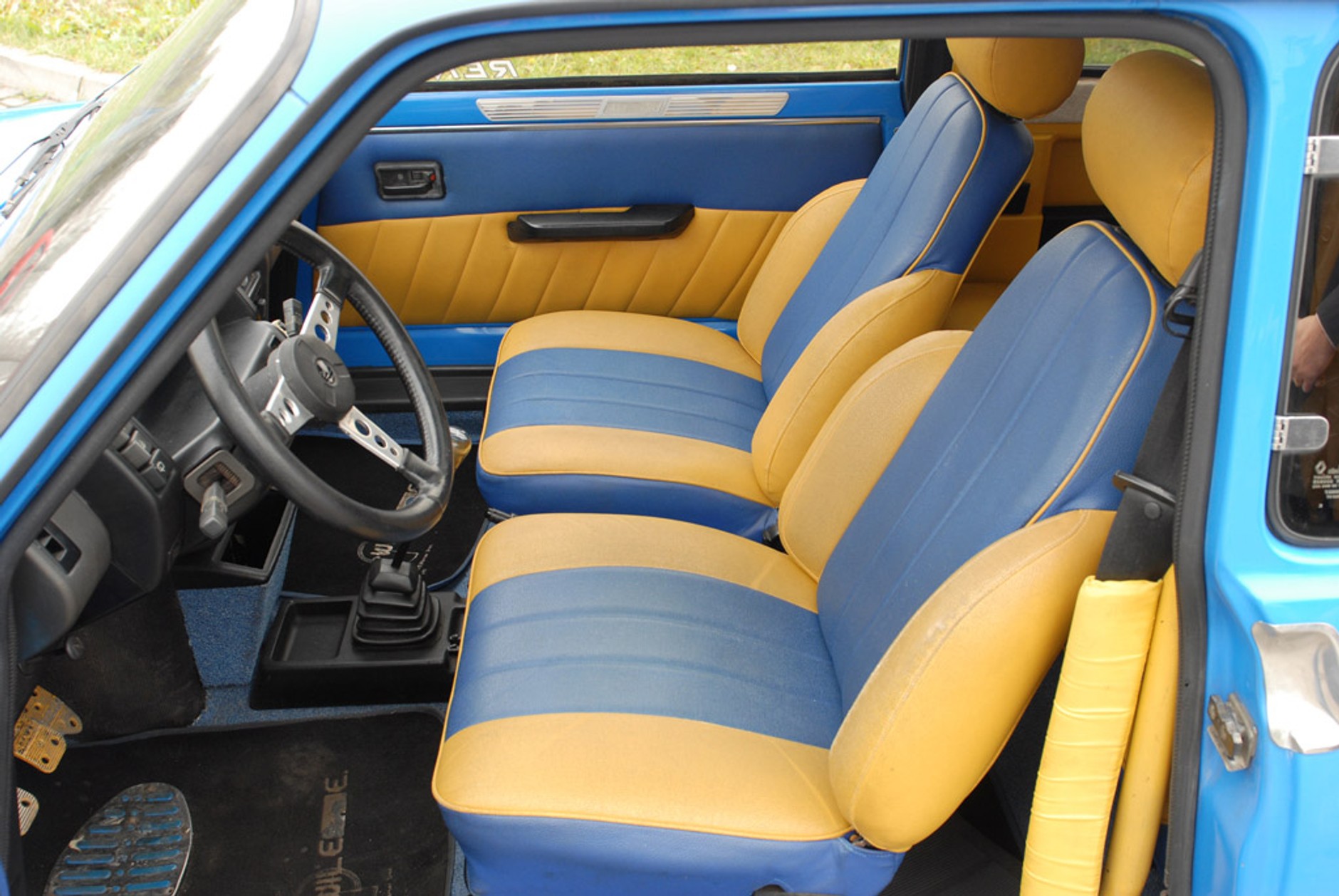 Renault 5 Alpine: Dziadek hot hatchy