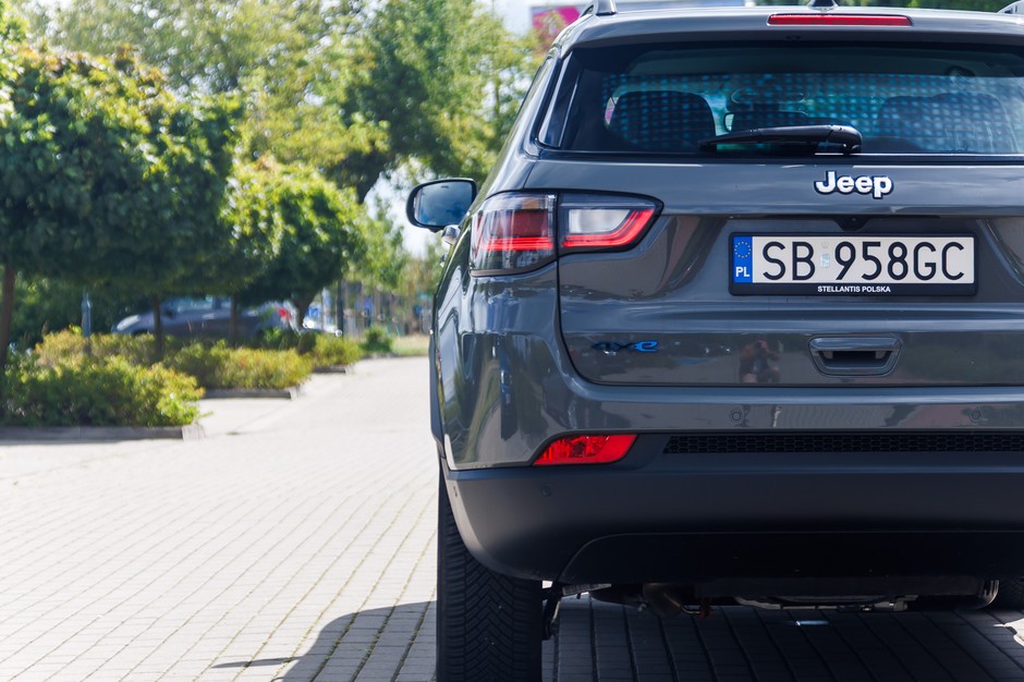 Jeep Compass 4XE