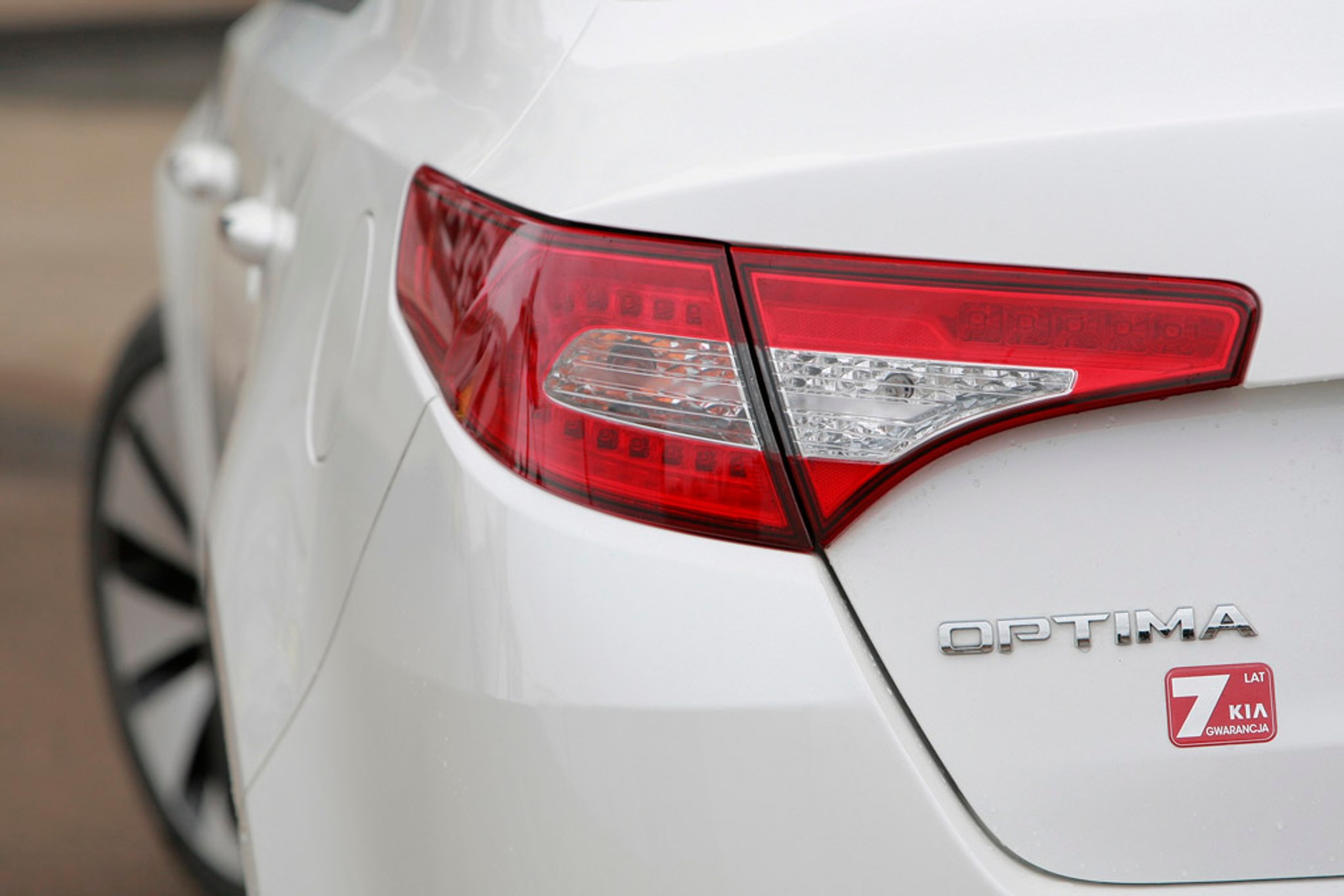 Kia Optima 1.7 CRDI: optymalna zmiana warty