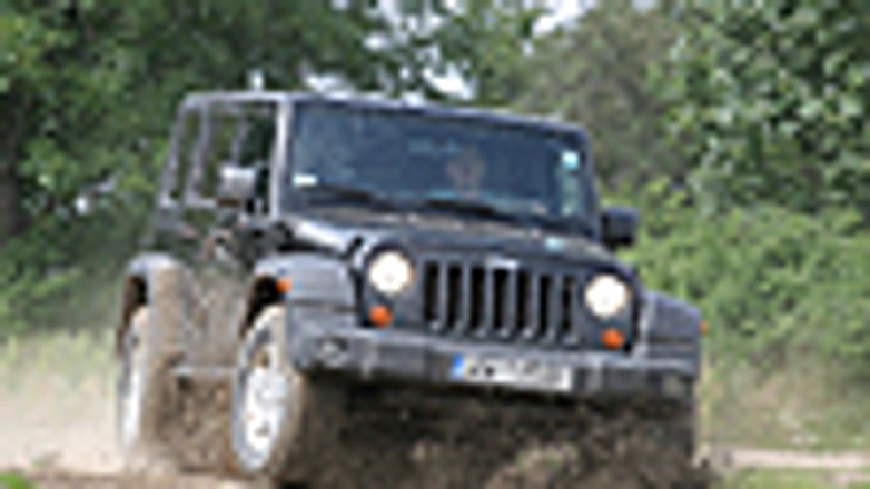 Jeep Wrangler Unlimited Rubicon 3.8 - Wrangler dla ludzi?