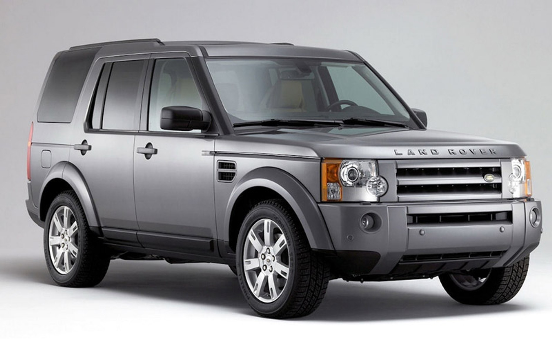 Land Rover Discovery 3: facelifting na nowy rok modelowy