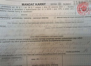 Policjanci złapali go na ul. Kaczyńskich. Dostał 4 tys. zł mandatu