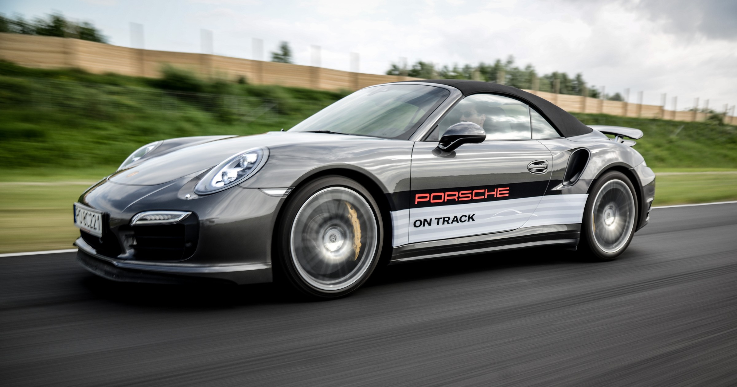 Porsche 911 Turbo S