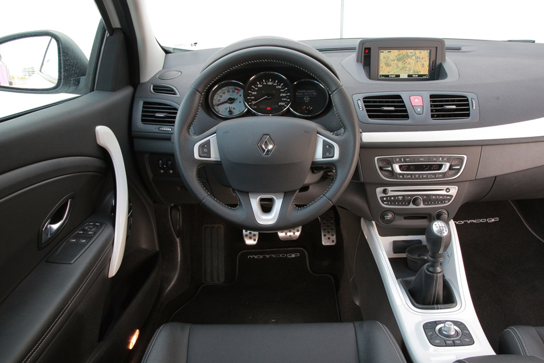 Test Renault Megane Coupe: jeśli Mégane, to właśnie taki