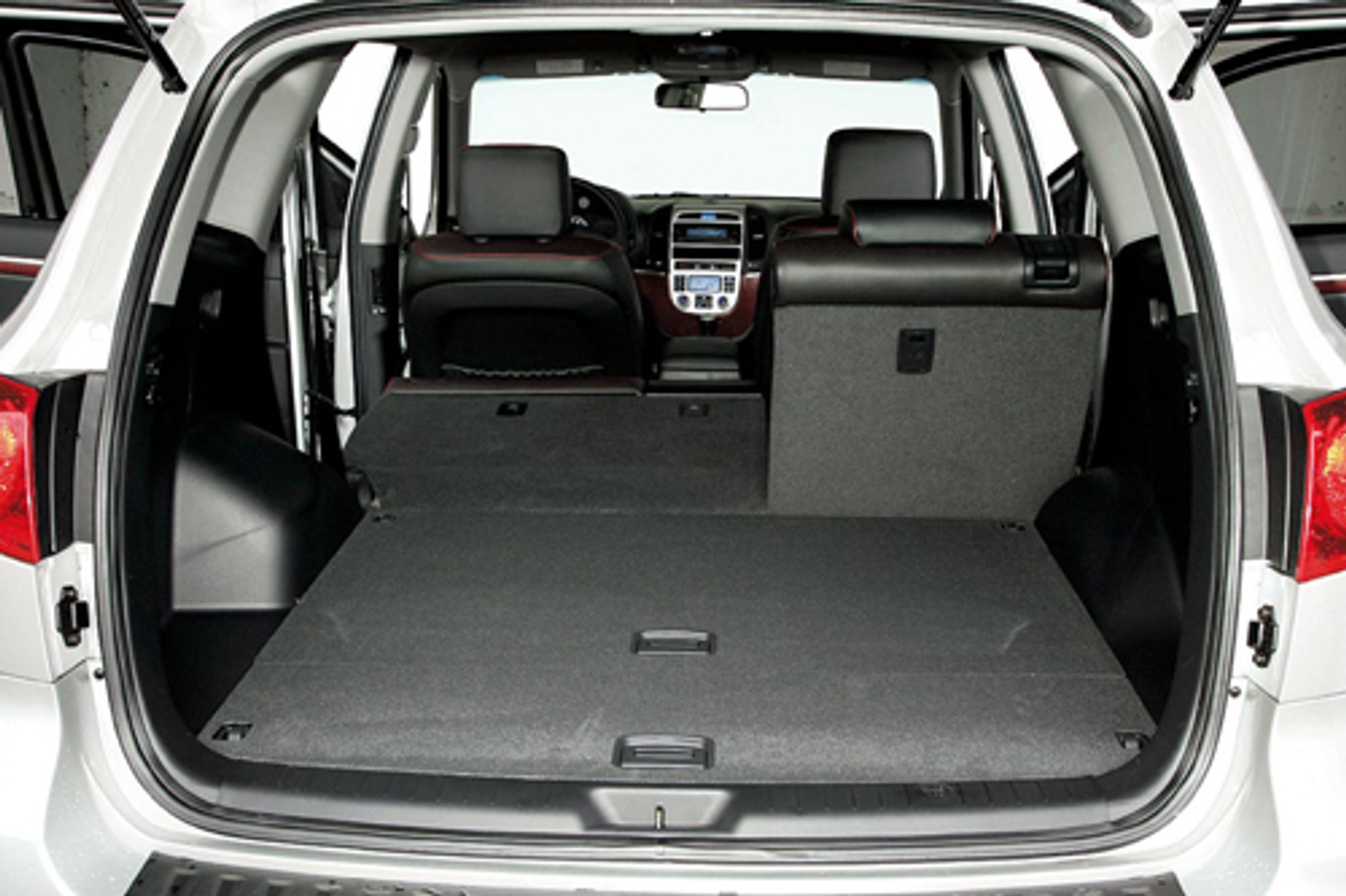 Chevrolet Captiva, Hyundai Santa Fe, Honda CR-V, Toyota RAV4, BMW X3 - Na ryby i na grzyby