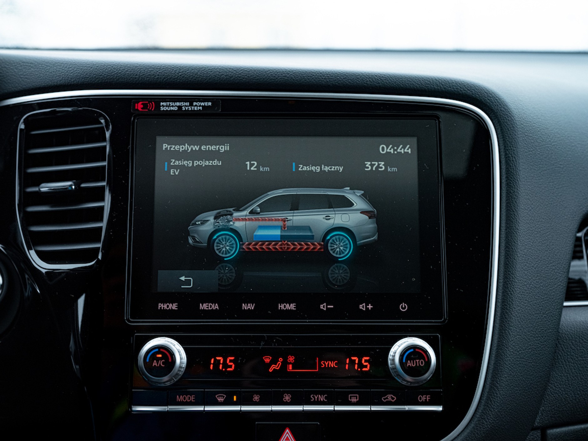 Mitsubishi Outlander PHEV - test ładowania