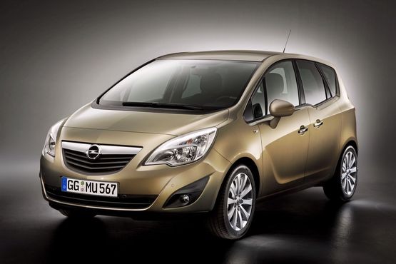 Genewa 2010: Opel Meriva - zdjęcia wnętrza