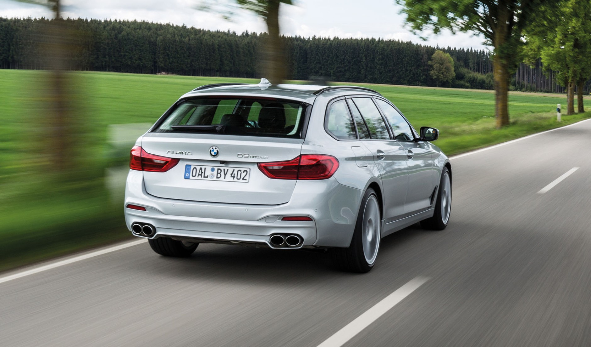 BMW Alpina B5 Biturbo - czym róźni się od BMW M?