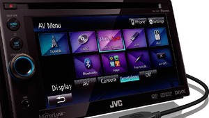 JVC KW-NSX1: stacja multimedialna z MirrorLink