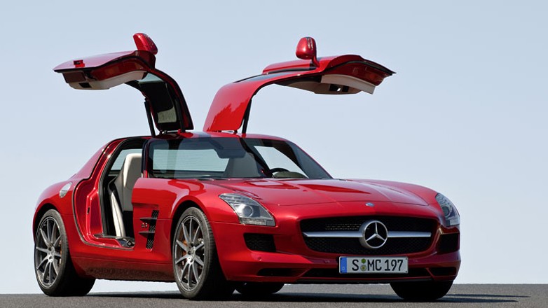 Mercedes-Benz SLS AMG