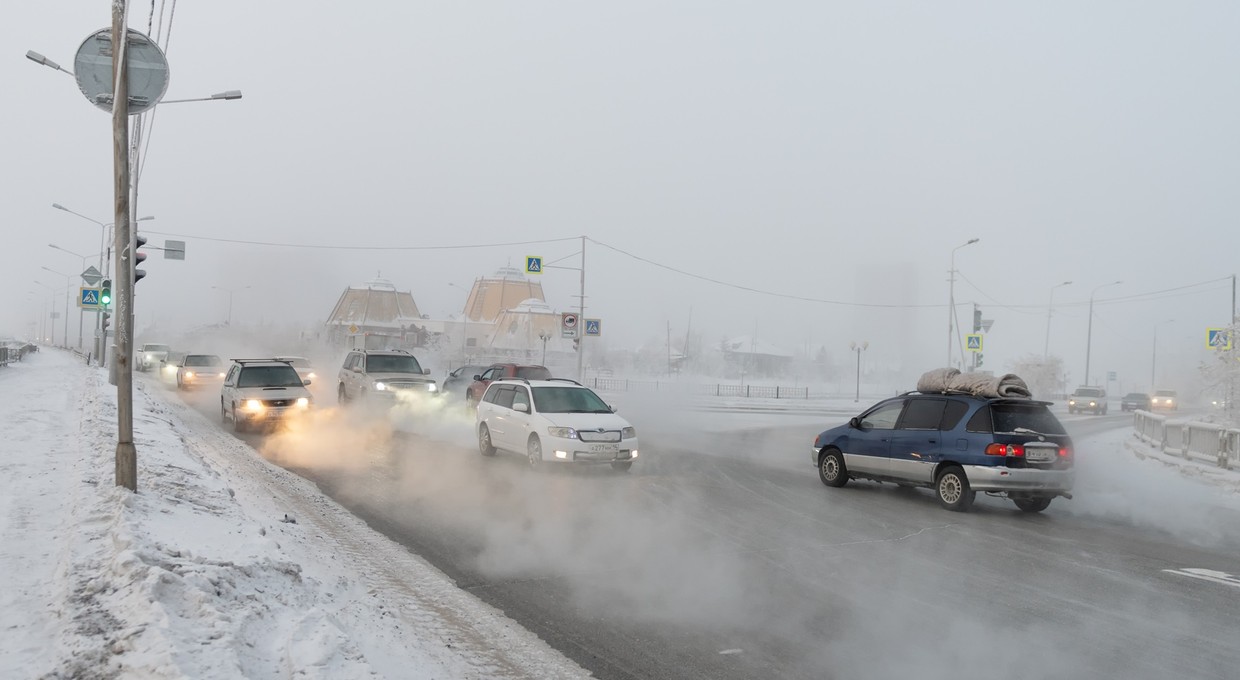 Jak odpalić auto na mrozie? Porady prosto z zimowego piekła, czyli Jakucji