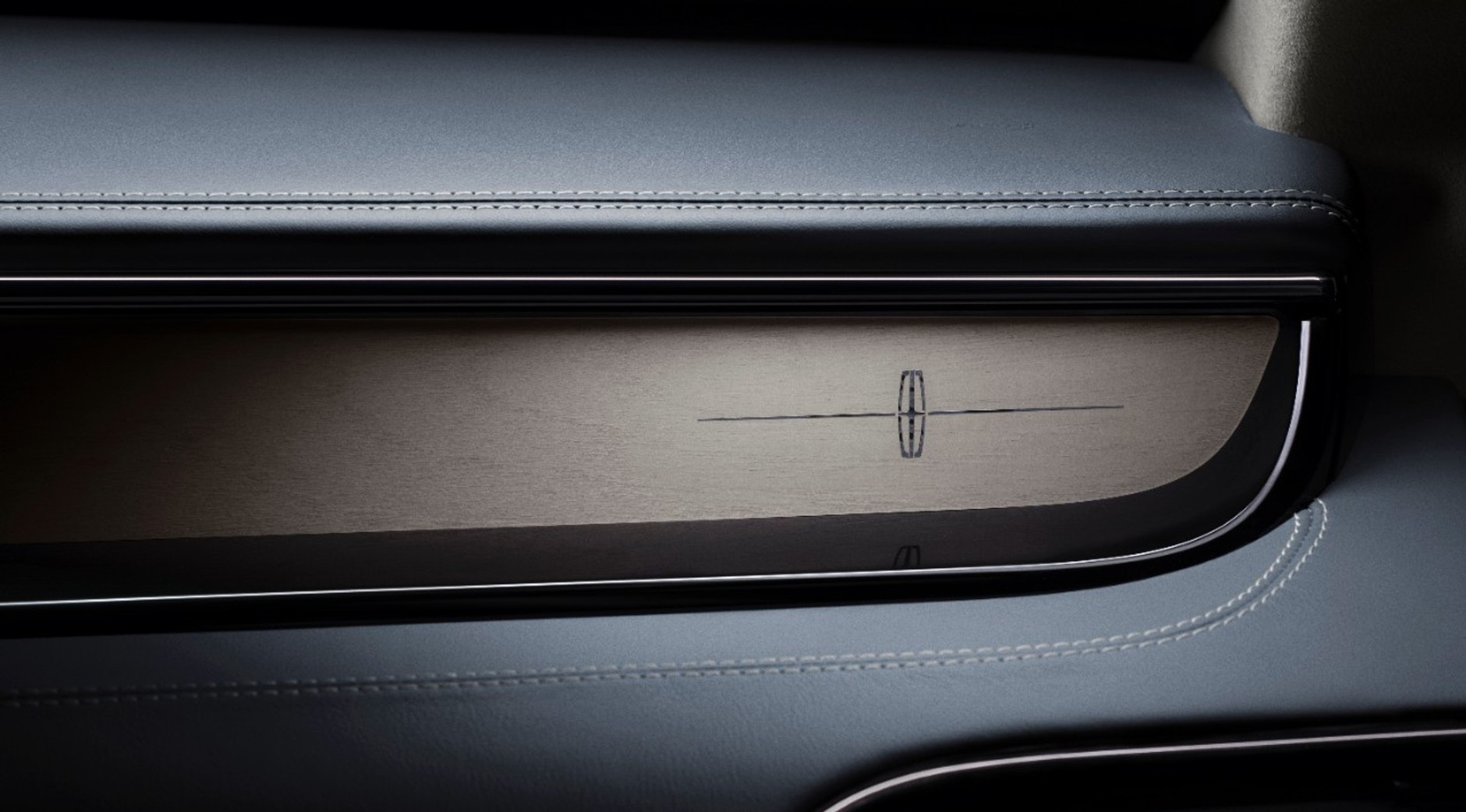 Nowy Lincoln Naviagtor