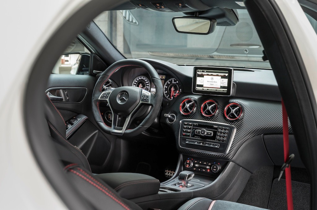 Mercedes-Benz A45 AMG ma 360 KM