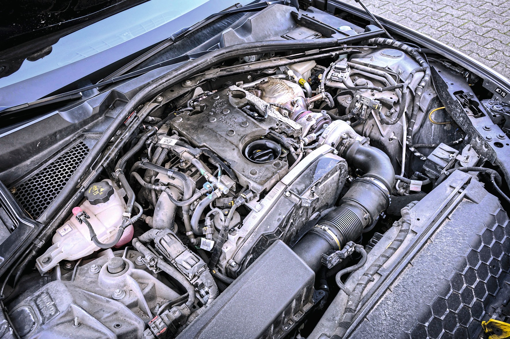 Używana Alfa Romeo Giulia: silniki Diesla miewają problemy z układami oczyszczania spalin, ale są stosunkowo trwałe, oszczędne i dynamiczne. 