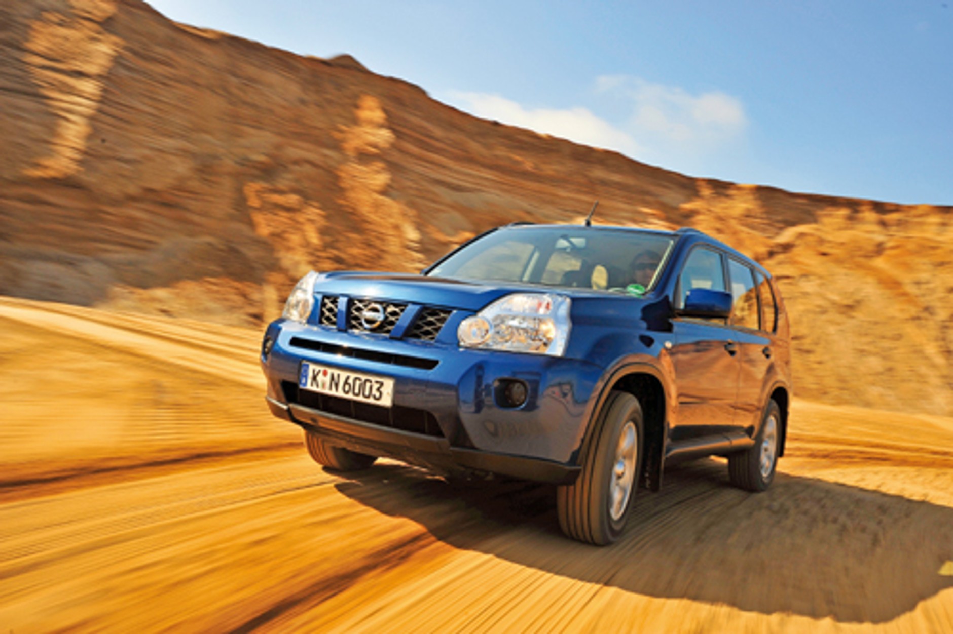 Honda CR-V kontra Subaru Forester, Nissan X-Trail i VW Tiguan - porównanie suvów z silnikami benzynowymi