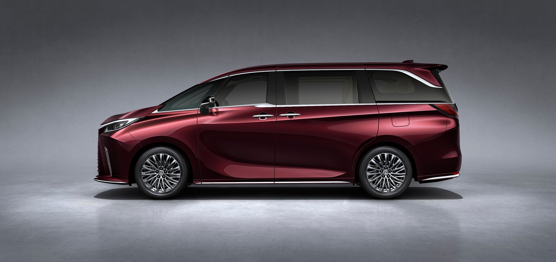 Lexus LM 350h. Ekskluzywny van z Azji debiutuje w Europie