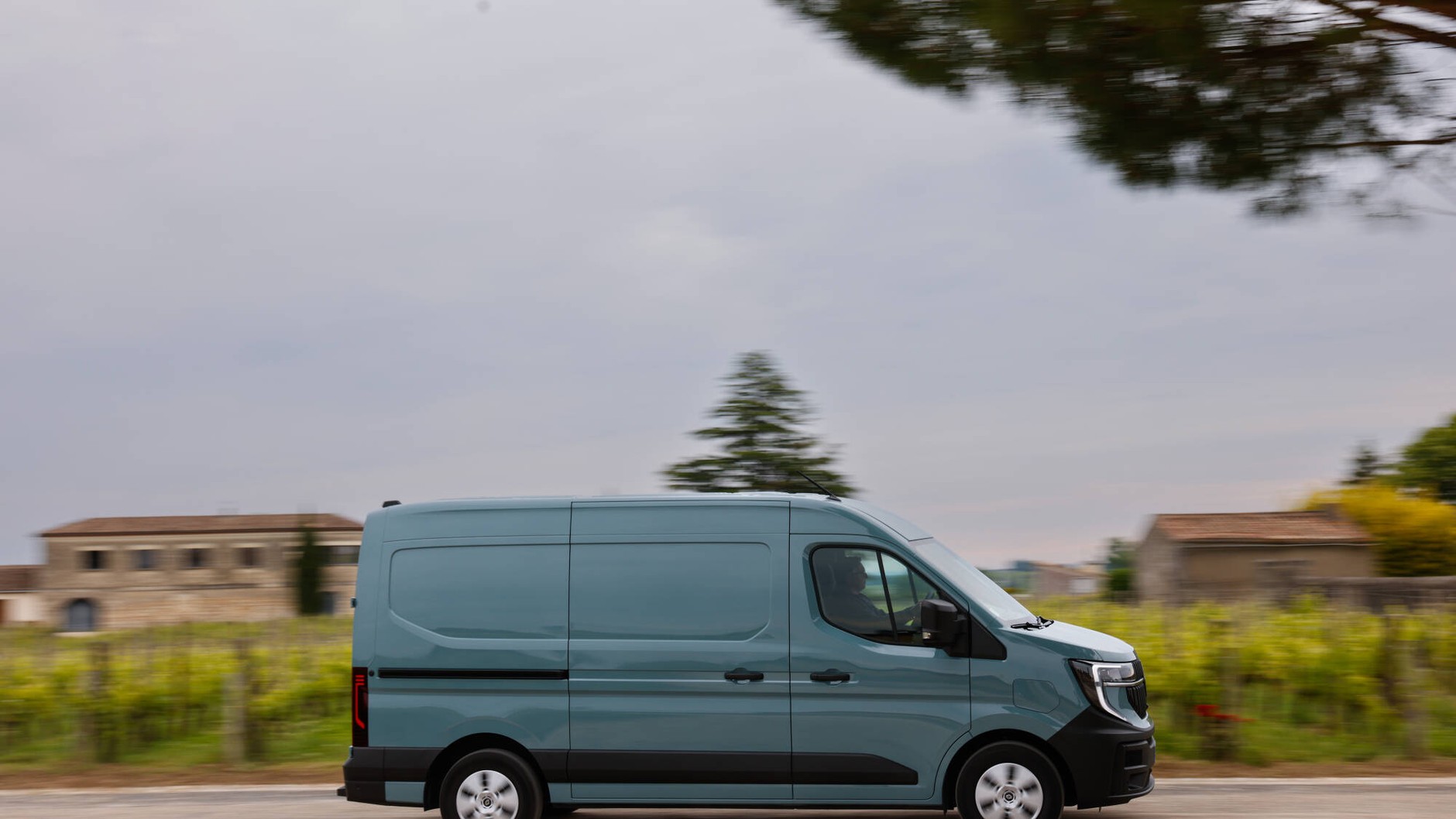 Renault Master 2024