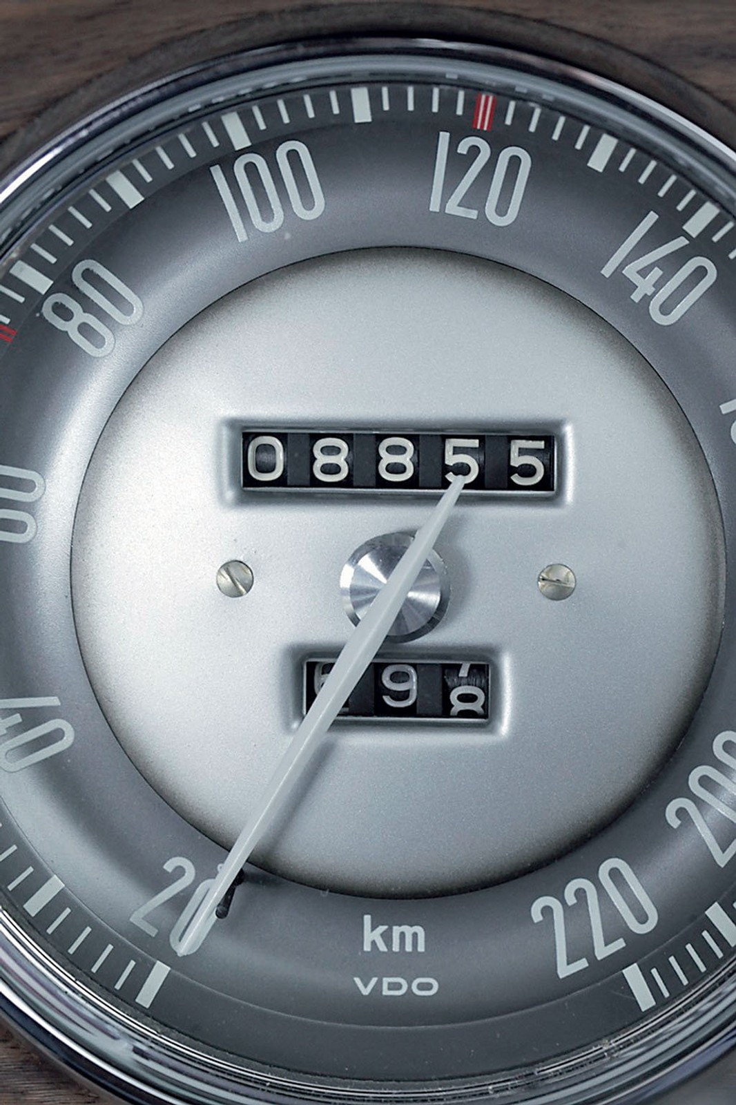 BMW 1800 TI: Typ spokojnie sportowy