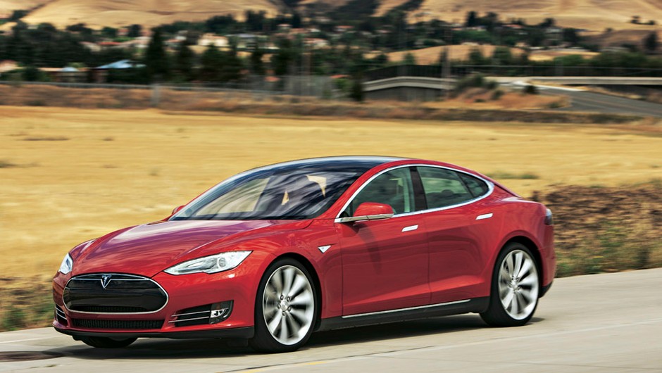 Tesla S: elektryczne auto dla całej rodziny