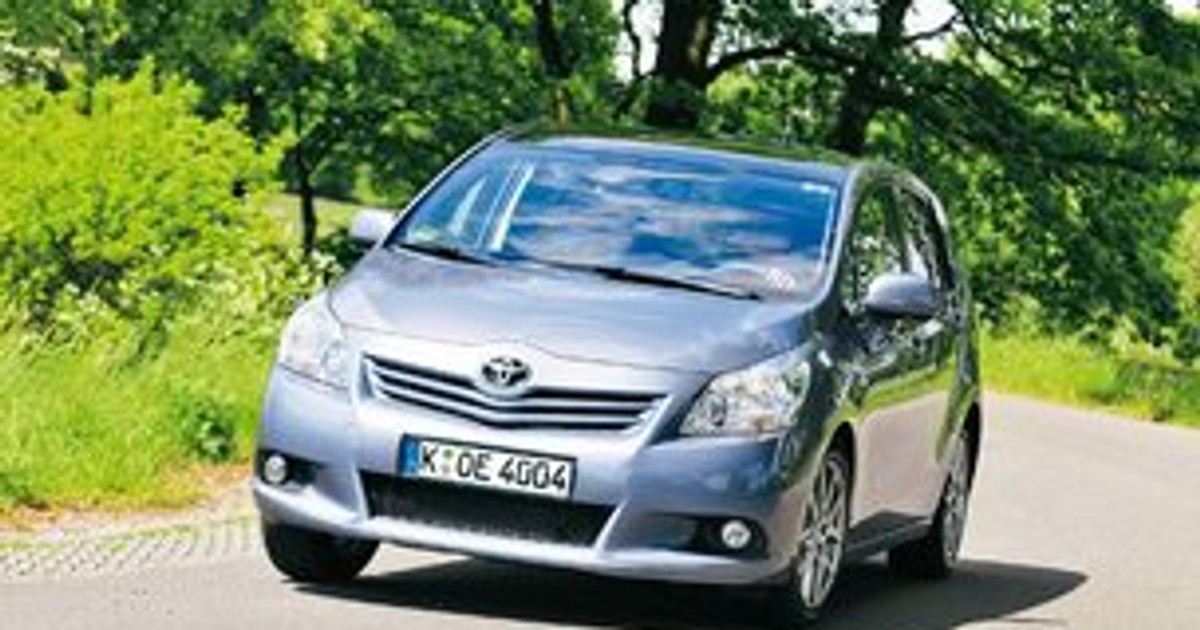 Toyota Verso 2.0 d-4d: Kompaktowa opcja rodzinna