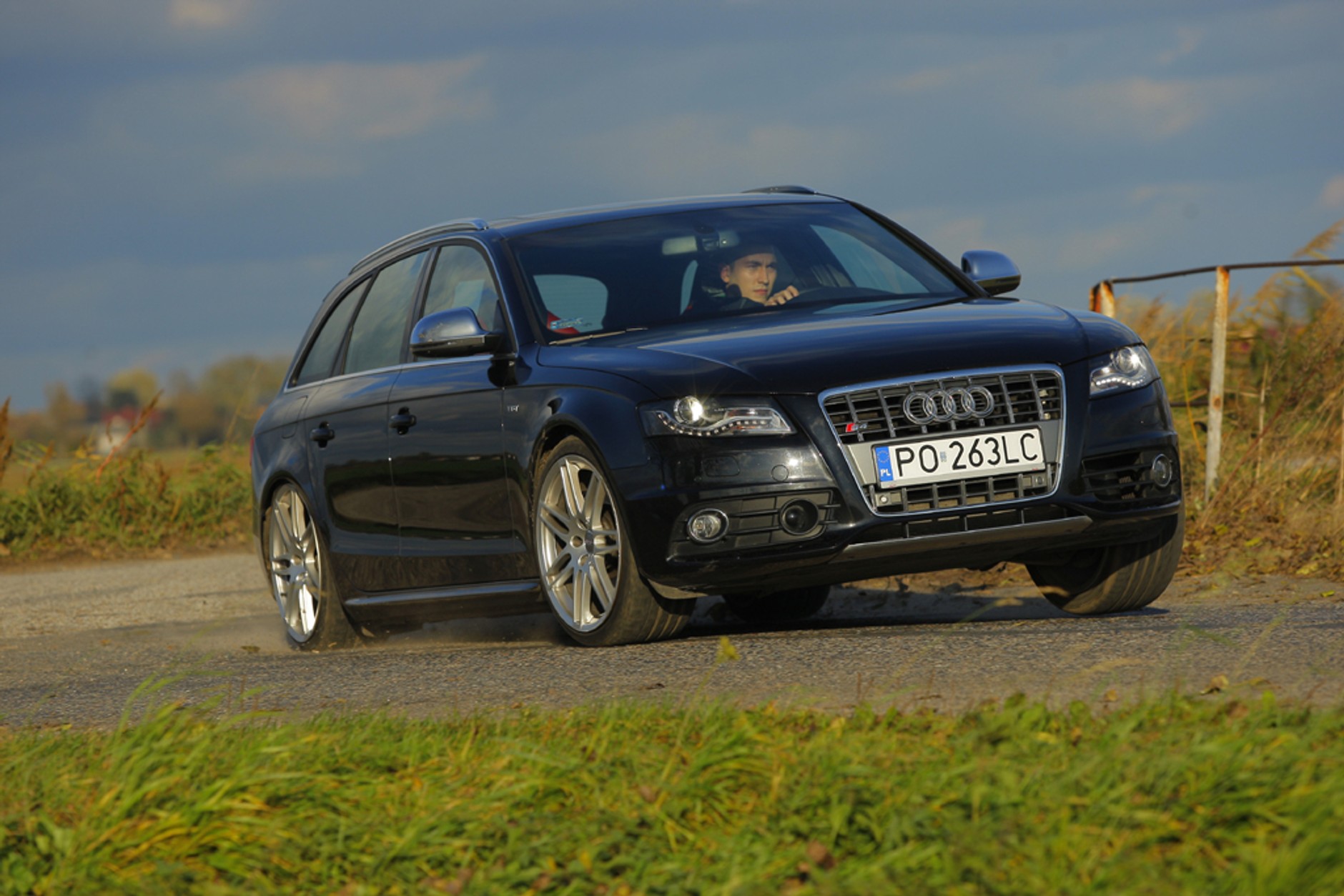 Audi S4 Avant S-Tronic - Mniej cylindrów, więcej klasy