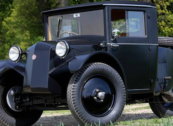 Tatra 49 - powrót trójkołowego unikatu