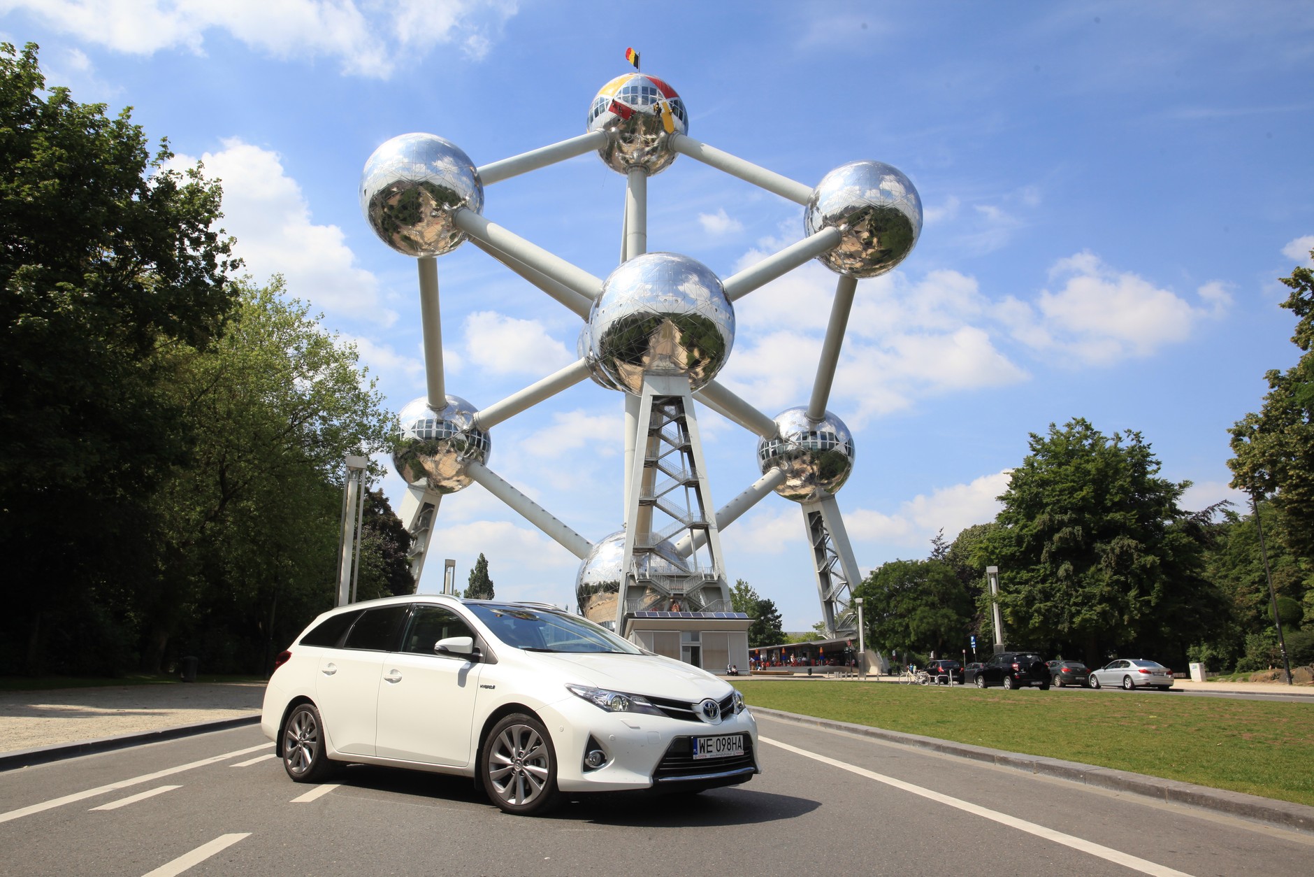 Toyota Auris Hybrid