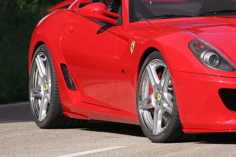 IAA Frankfurt 2007: Novitec Rosso Ferrari 599 GTB - czerwony diabeł