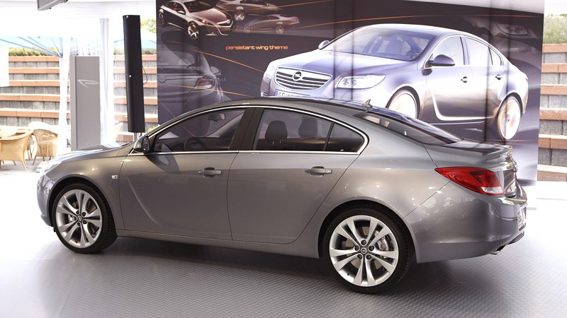 Opel Insignia: pierwsza statyczna prezentacja