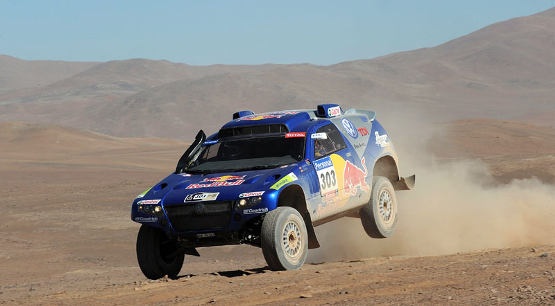 Rajd Dakar 2010: Przygoński goni najlepszych, pech Hołowczyca (9. etap na żywo, wyniki, foto)