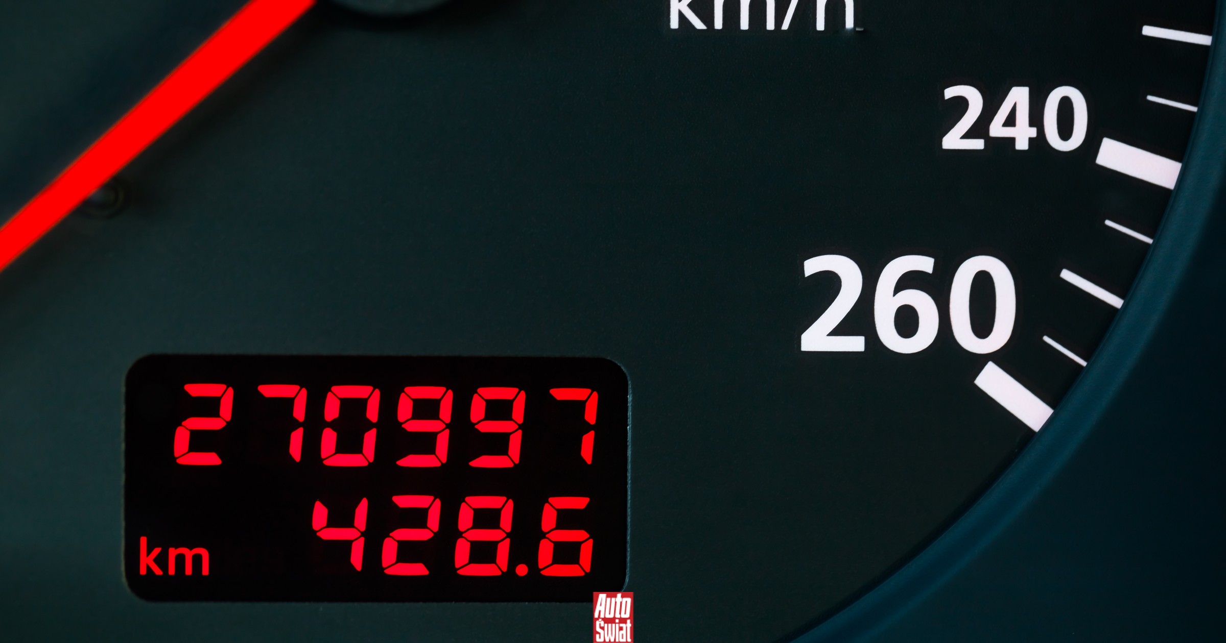 Jaki przebieg powinien mieć używany samochód? Handlarz z Ukrainy podpowiada, na co zwracać uwagę