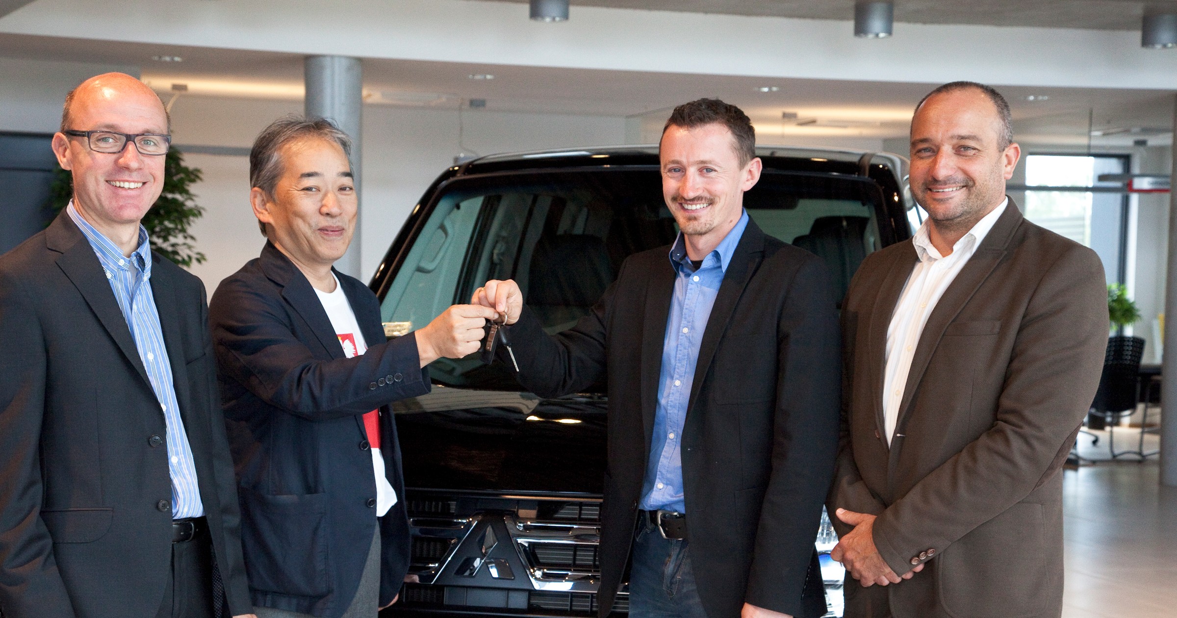 Mitsubishi Pajero Dakar dla Małysza i Martona