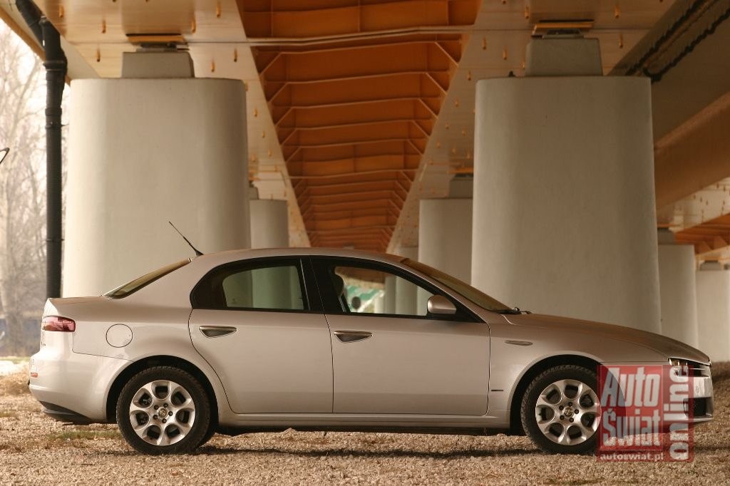 Alfa Romeo 159