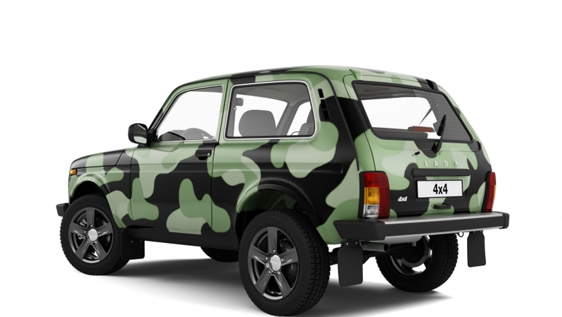 Łada 4x4 w opcjonalnym kamuflażu. Cena opcji: ponad 1400 zł