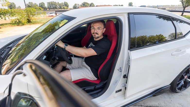 Pierwsza jazda nową Hondą Civic Type R