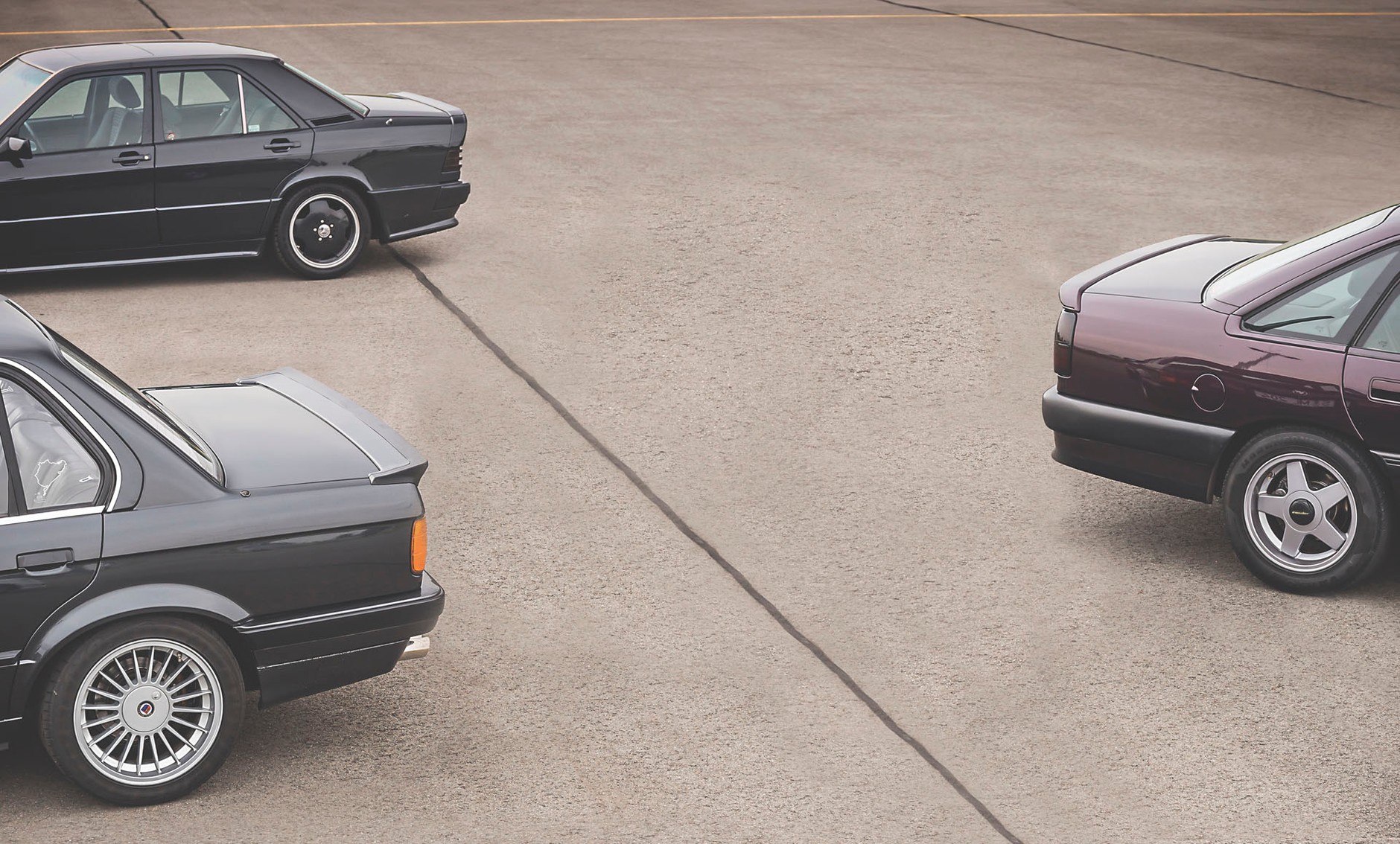 Alpina B3 2.7 jeździ 
ze sportową lekkością, czuć 
w niej najwięcej wyczynowego ducha. Właśnie takie powinny być stuningowane auta.