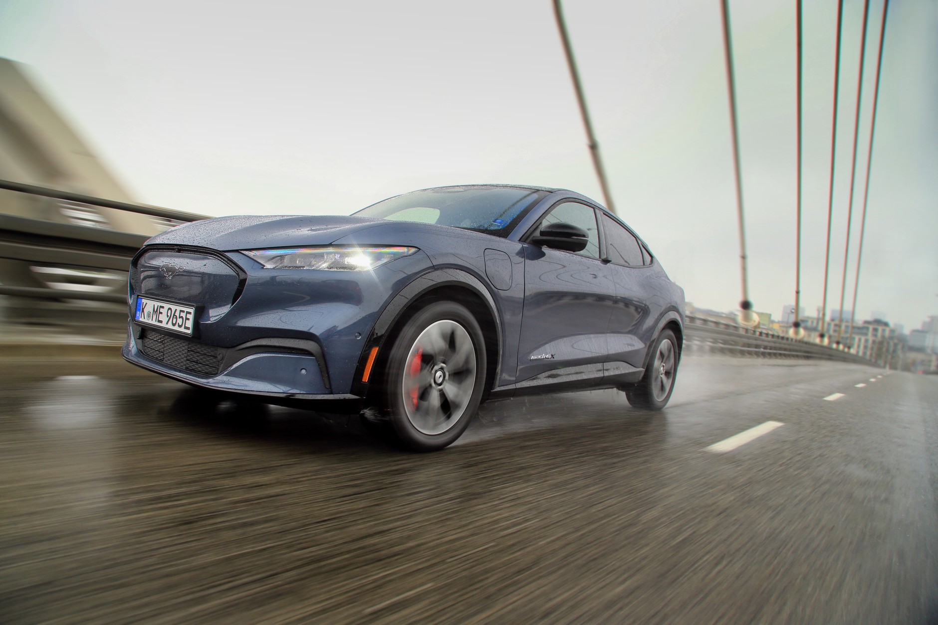 Ford Mustach Mach-E AWD 98 kWh