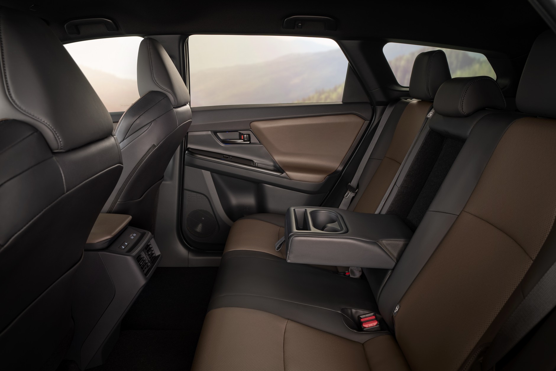 Toyota bZ4X Touring 2025