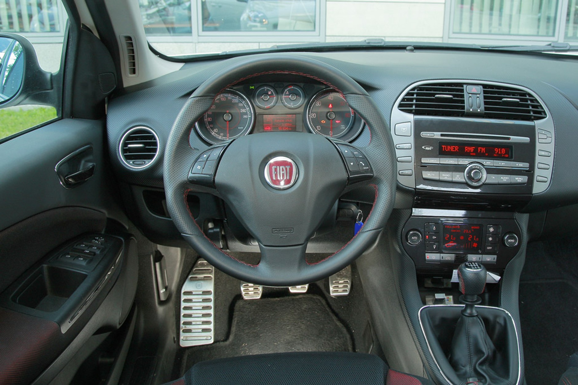 Fiat Bravo: ulubieniec kierowców