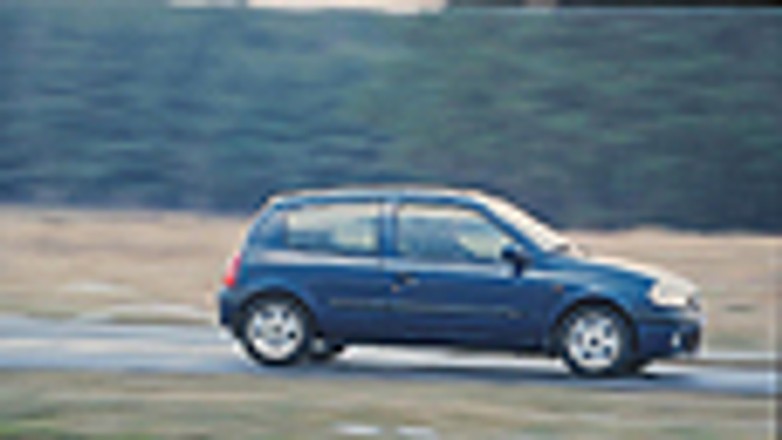 Renault Clio II - Mały przyjaciel kobiet i nie tylko