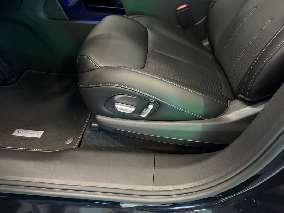 XPeng G6