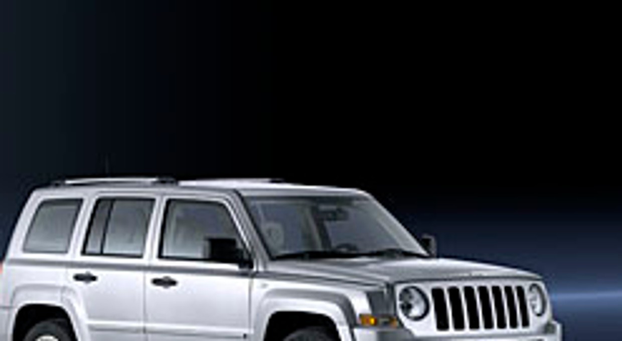 Jeep w Genewie: Patriot i Commander Overland debiutują