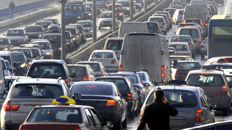 Korki to poważny problem w aglomeracjach miejskich