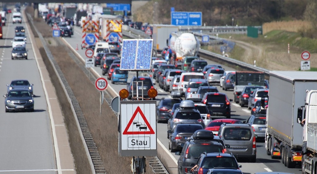 Korek na niemieckiej autostradzie, niemiecka autostrada, autobahn, zator