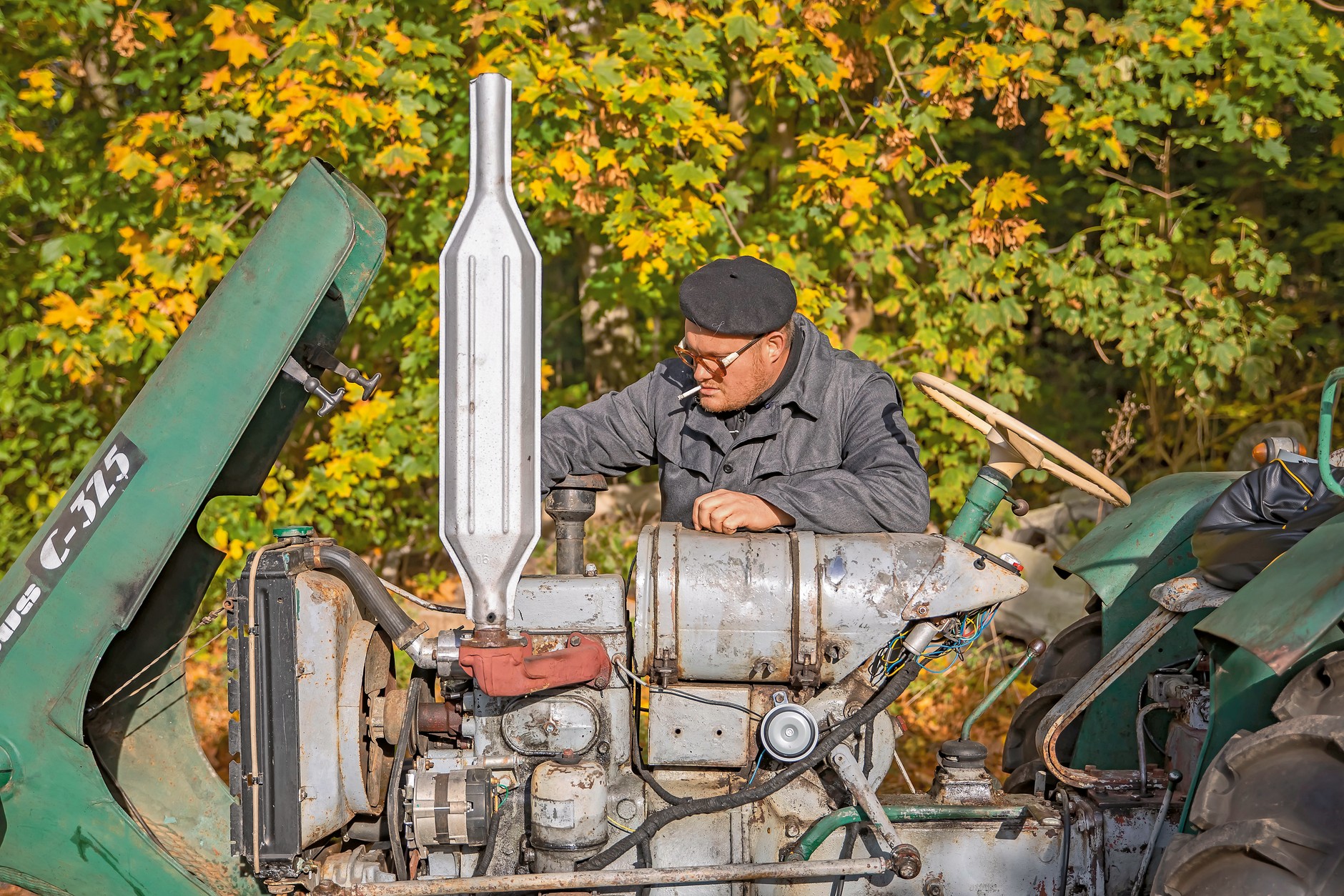 Mechanicy w PGR-ach i POM-ach nie od razu opanowali obsługę nowoczesnych jak na tamte czasy maszyn. Ursus C-325 nie odstawał nawet od zachodniej konkurencji.