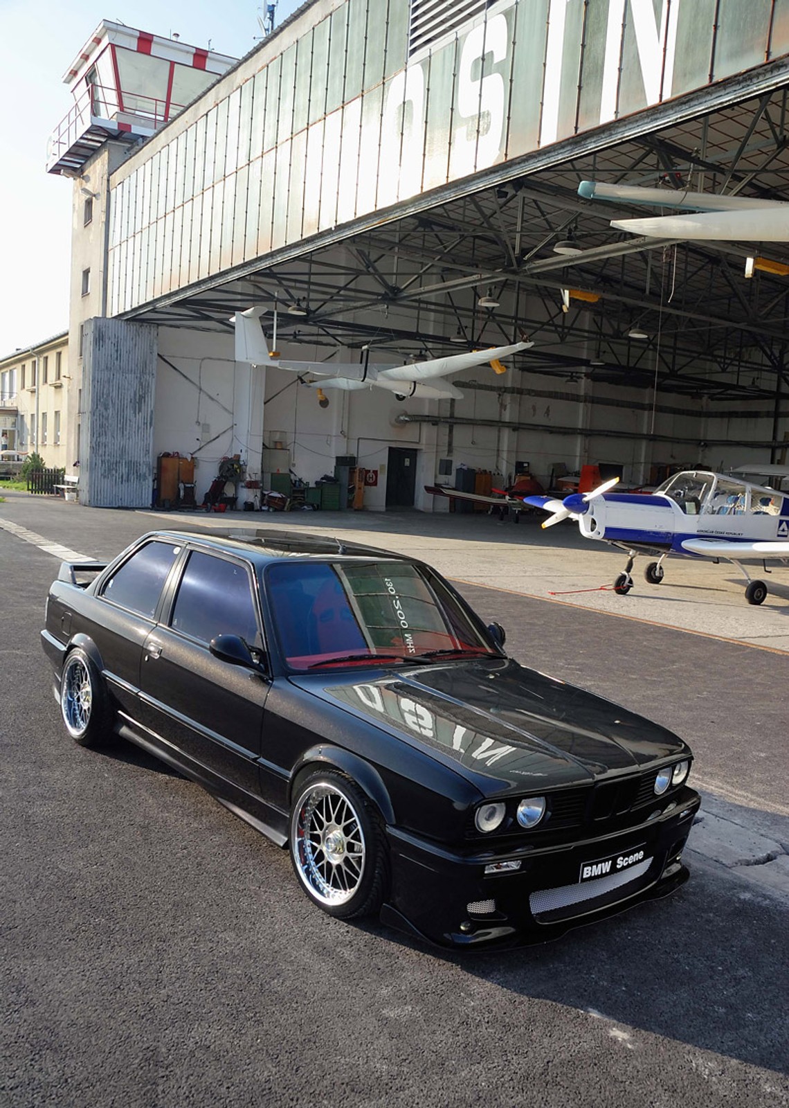 Garaż tunera: BMW 318is – forever young