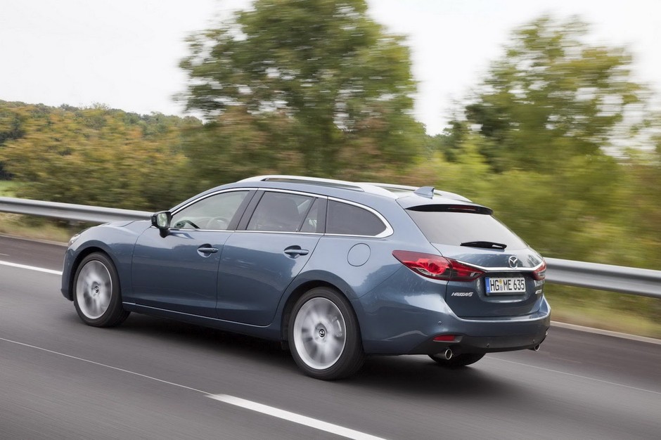 Wiemy jak jeździ nowa Mazda 6: nareszcie ma to coś!